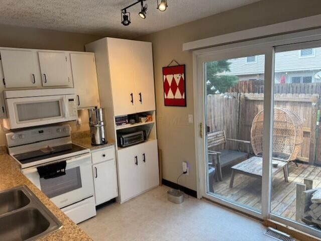 796 Cap Lane, 21C, Columbus, OH 43085