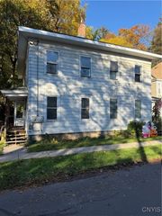 5 Steel Street, Auburn, NY 13021