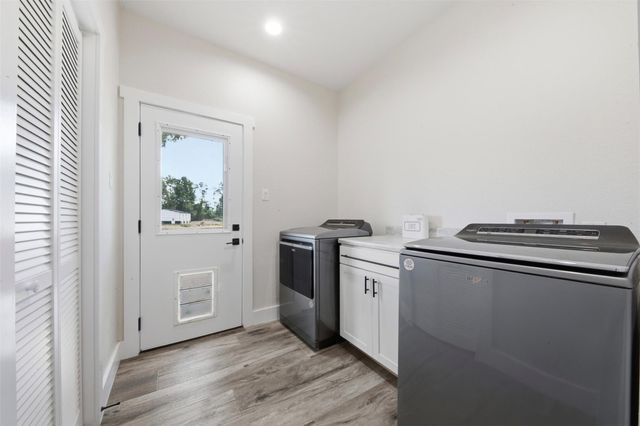 927 Aggie Avenue, Livingston, TX 77351