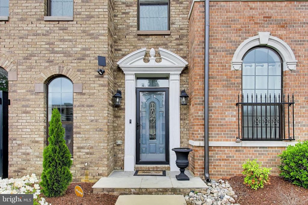 Image 39 of property listing at 517 WINDBOARD WAY, Oxon Hill, MD 20745