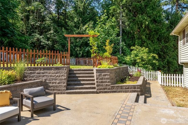 2918 Alvarado Drive, Bellingham, WA 98229