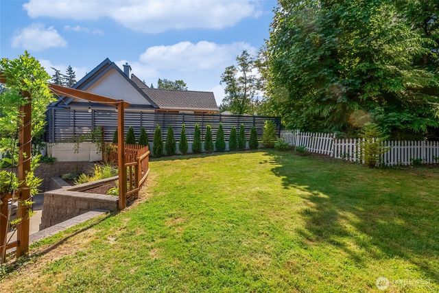 2918 Alvarado Drive, Bellingham, WA 98229