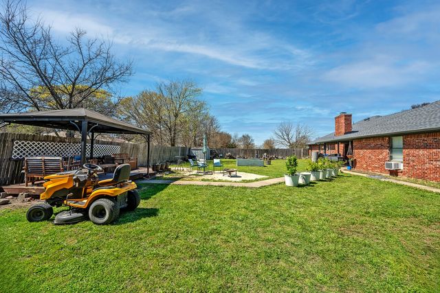 105 Cedar Ridge, Lowry Crossing, TX 75069