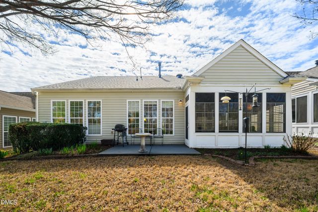 907 Footbridge Place, Cary, NC 27519