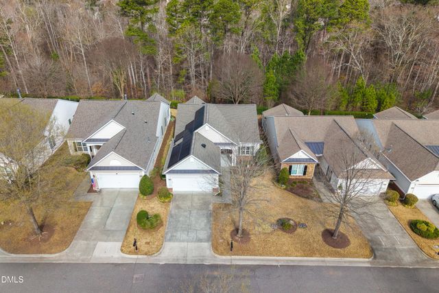 907 Footbridge Place, Cary, NC 27519