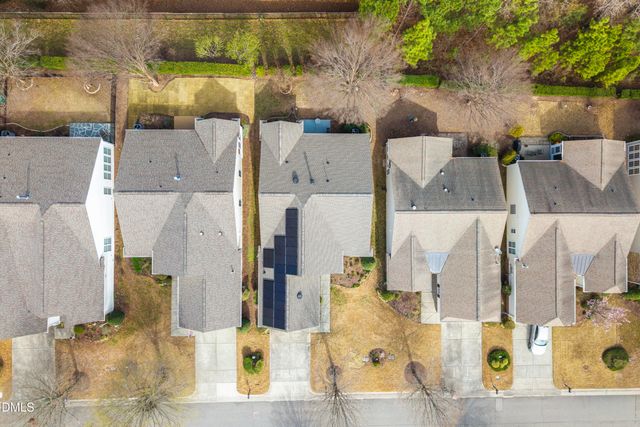 907 Footbridge Place, Cary, NC 27519