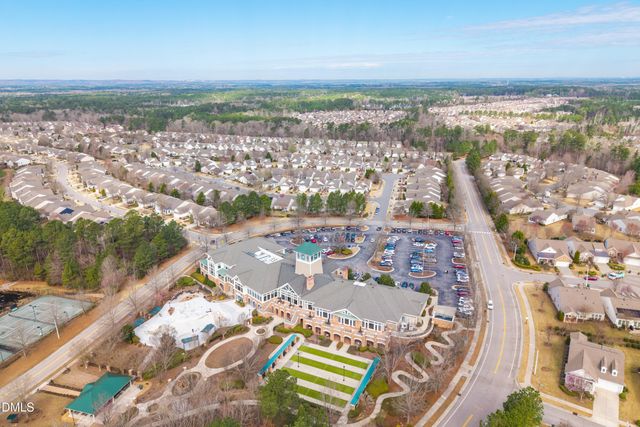 907 Footbridge Place, Cary, NC 27519