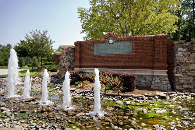 907 Footbridge Place, Cary, NC 27519