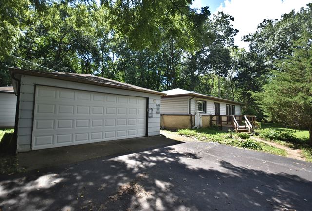 34W615 Illinois Street, St. Charles, IL 60174