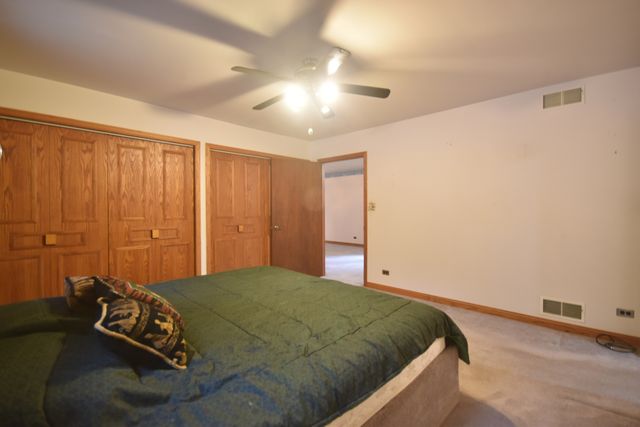 34W615 Illinois Street, St. Charles, IL 60174