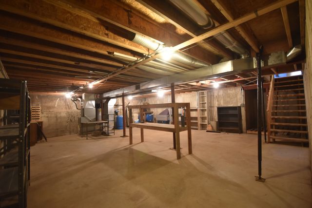 34W615 Illinois Street, St. Charles, IL 60174