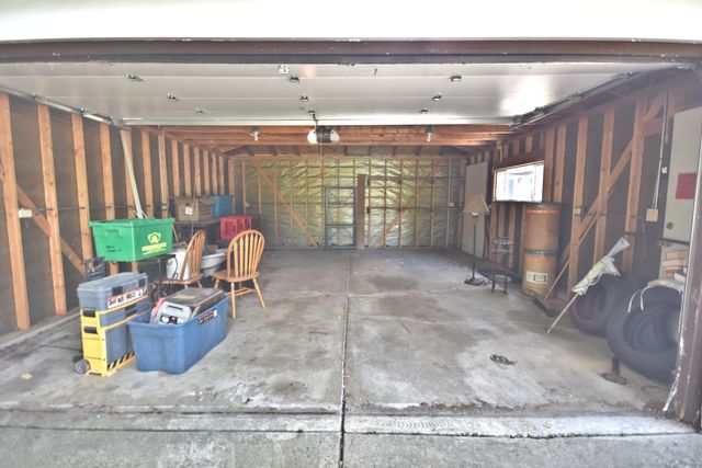 34W615 Illinois Street, St. Charles, IL 60174