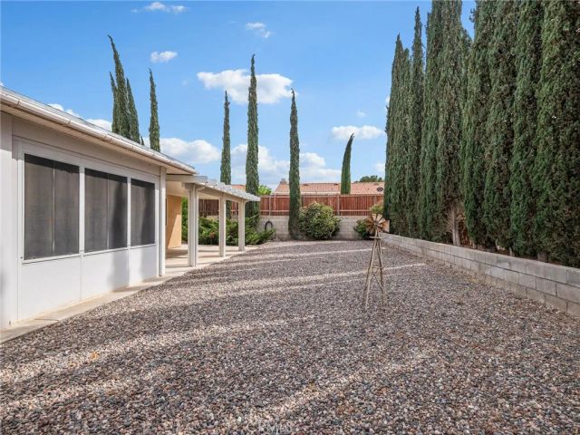12298 Woodview, Victorville, CA 92392
