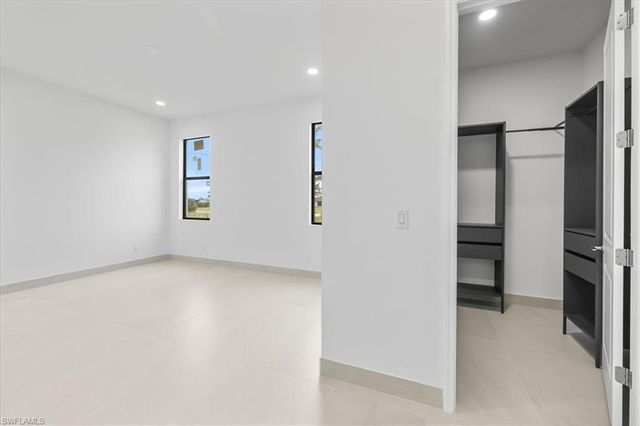 4333 NW 33rd LN, Cape Coral, FL 33993