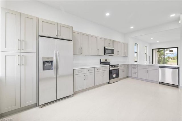 4333 NW 33rd LN, Cape Coral, FL 33993