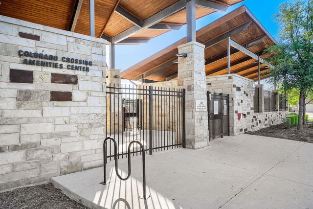 7001 Tonka LN, Austin, TX 78744