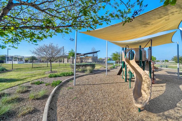 7001 Tonka LN, Austin, TX 78744