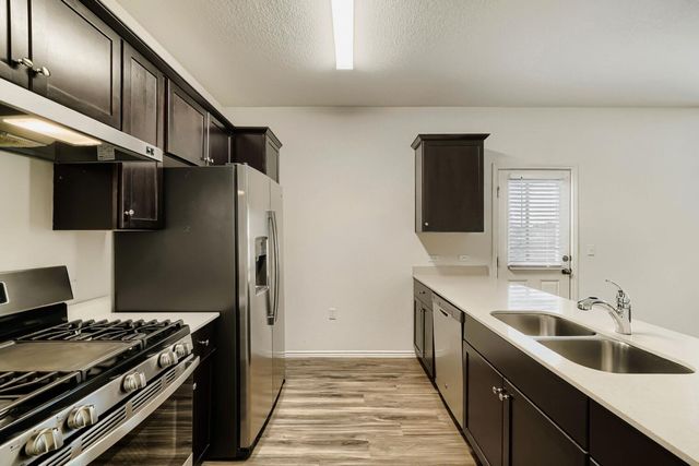 7001 Tonka LN, Austin, TX 78744