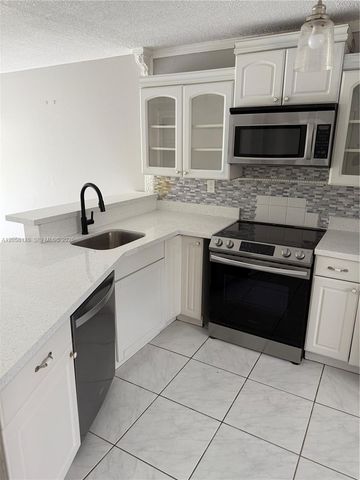 1780 NE 191st Street 4102, Miami, FL 33179