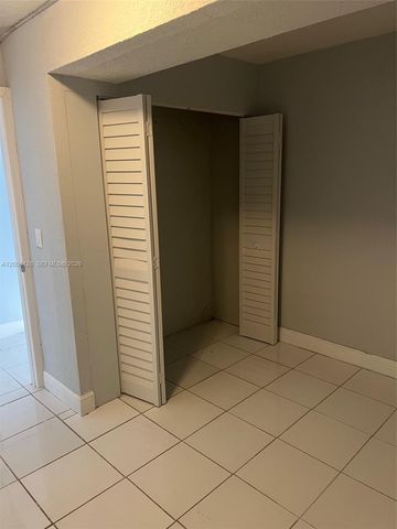 1780 NE 191st Street 4102, Miami, FL 33179