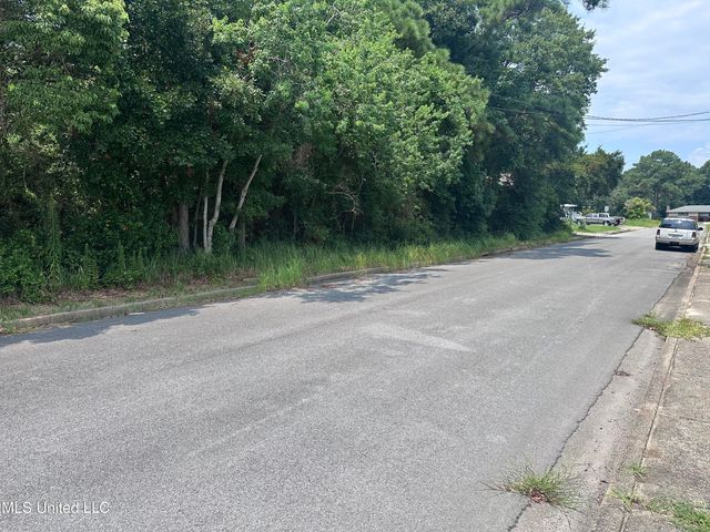 1907 Resca De La Palma Street, Pascagoula, MS 39567