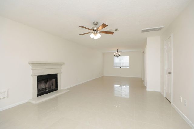 6635 Barker Bend Lane, Katy, TX 77449