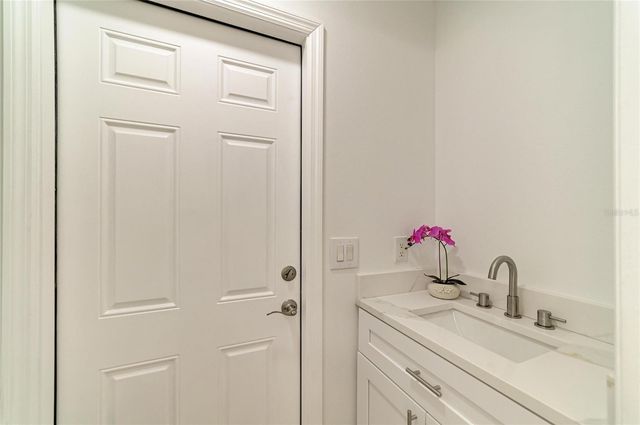 6221 99TH STREET E, Bradenton, FL 34202