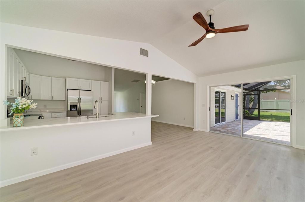 Image 24 of property listing at 6221 99TH STREET E, Bradenton, FL 34202