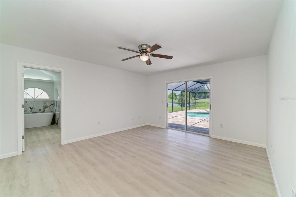 Image 34 of property listing at 6221 99TH STREET E, Bradenton, FL 34202