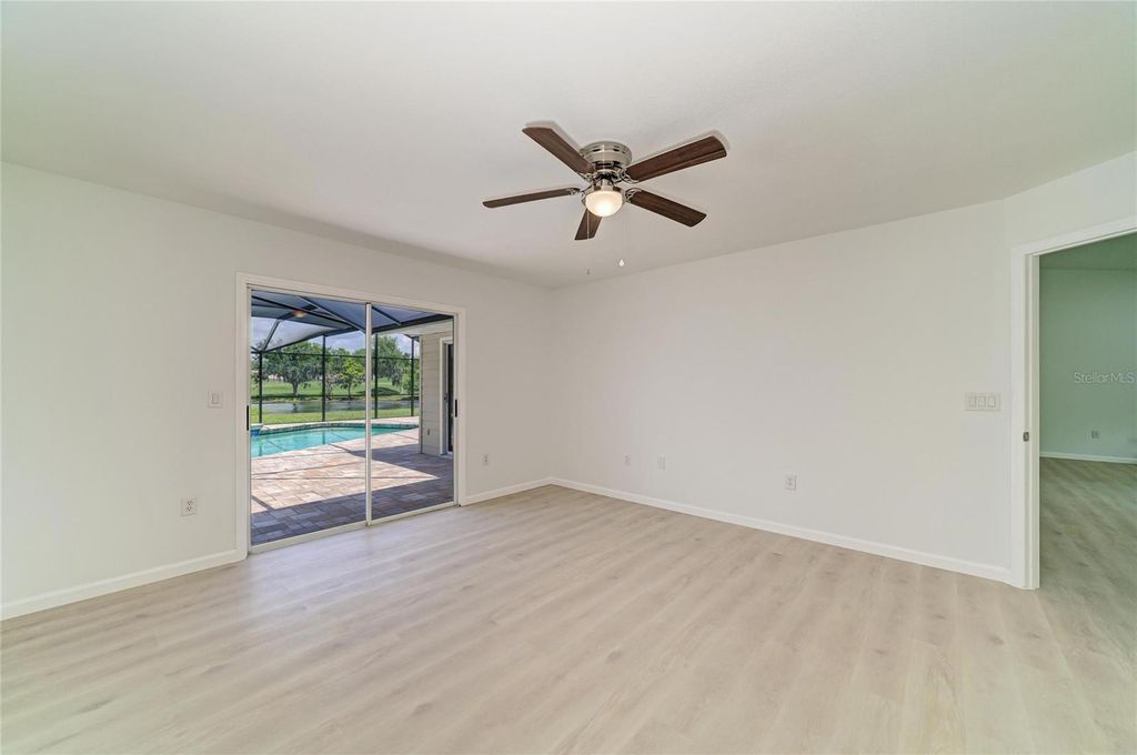 Image 36 of property listing at 6221 99TH STREET E, Bradenton, FL 34202