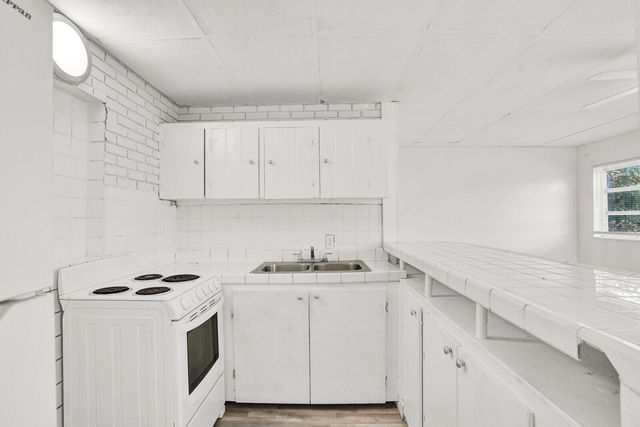 7871 Terrace Road, Lake Worth, FL 33462