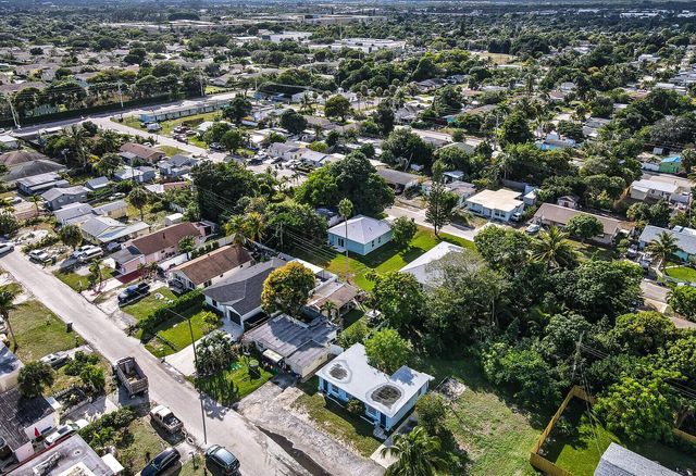 7871 Terrace Road, Lake Worth, FL 33462