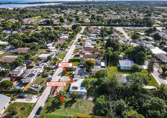 7871 Terrace Road, Lake Worth, FL 33462