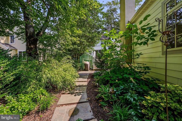 804 GREENWOOD RD, Wilmington, DE 19807