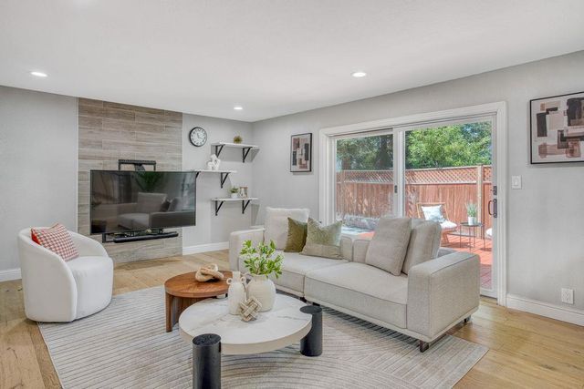 3530 Carlsbad Court, Pleasanton, CA 94588