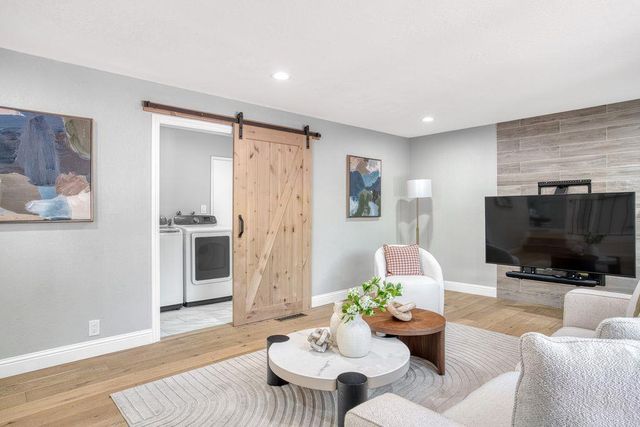 3530 Carlsbad Court, Pleasanton, CA 94588