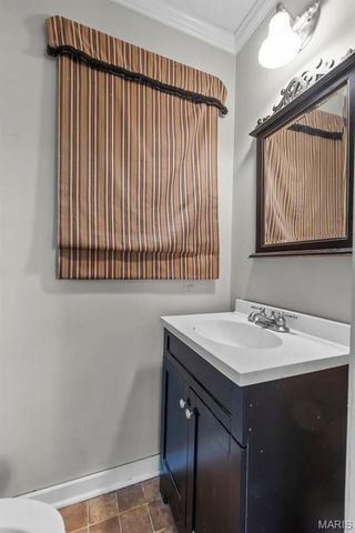 701 Sikes Avenue, Sikeston, MO 63801