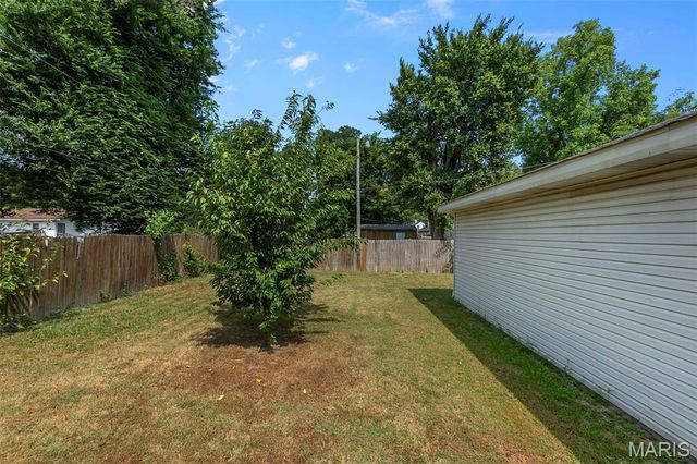 701 Sikes Avenue, Sikeston, MO 63801