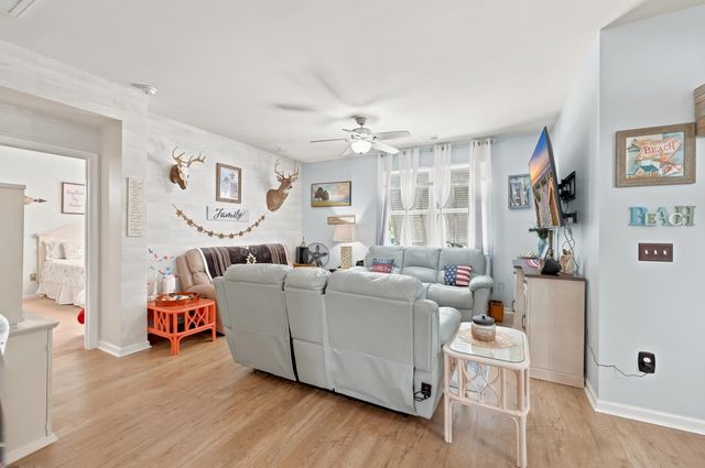 1161 Maxwell Dr., Little River, SC 29566