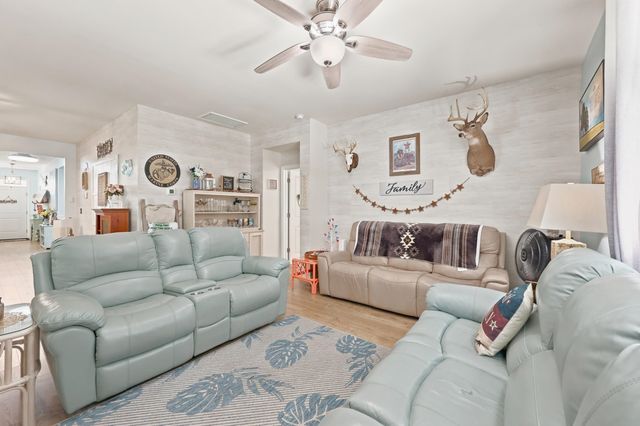 1161 Maxwell Dr., Little River, SC 29566