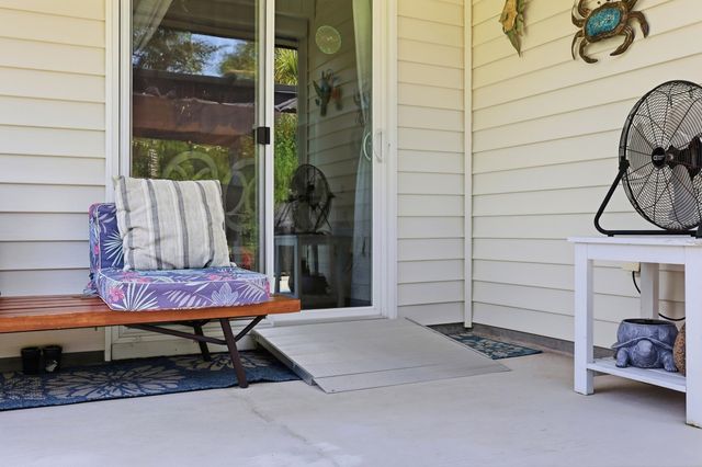 1161 Maxwell Dr., Little River, SC 29566