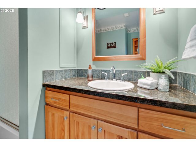 33828 Se Francis Rd, Gresham, OR 97080