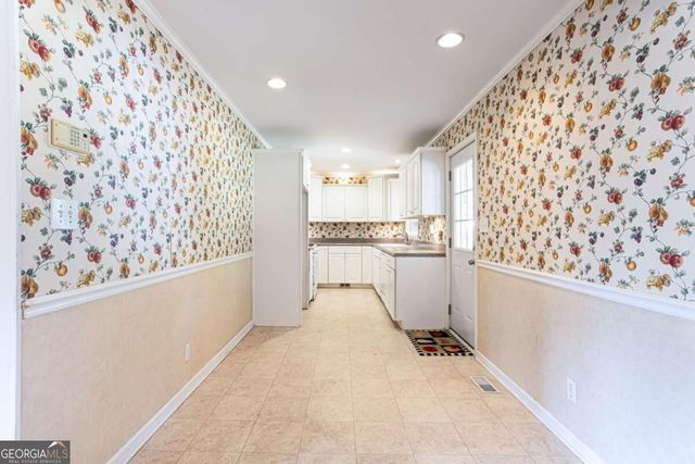 461 Highview Drive SE, Smyrna, GA 30082