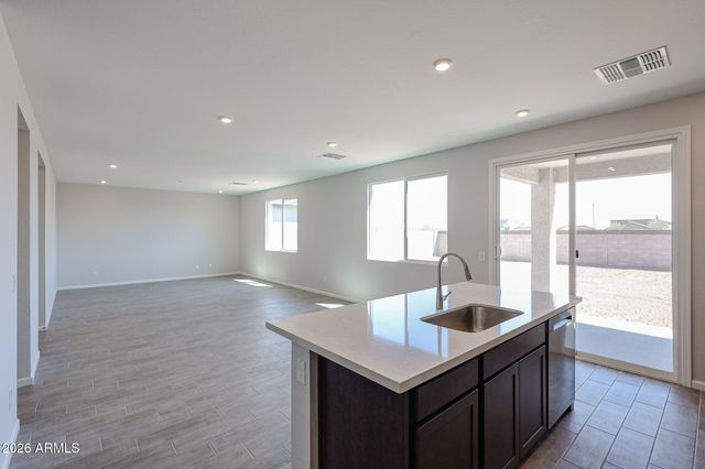 17954 W CREEDANCE Boulevard, Surprise, AZ 85387