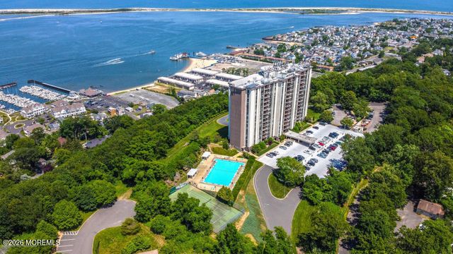1 Scenic Drive PH 10, Highlands, NJ 07732