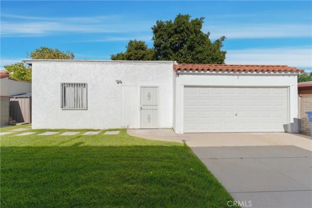 3807 Cudahy, Huntington Park, CA 90255