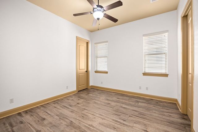 2885 Rock Barn Dr, Kerrville, TX 78028