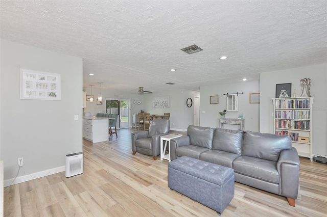 116 MARY KAY COURT, Brandon, FL 33511