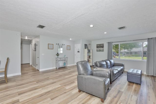 116 MARY KAY COURT, Brandon, FL 33511