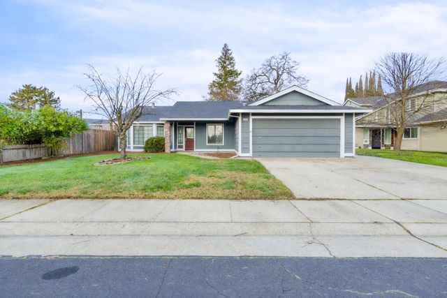 1005 Betsy Ross Dr, Roseville, CA 95747